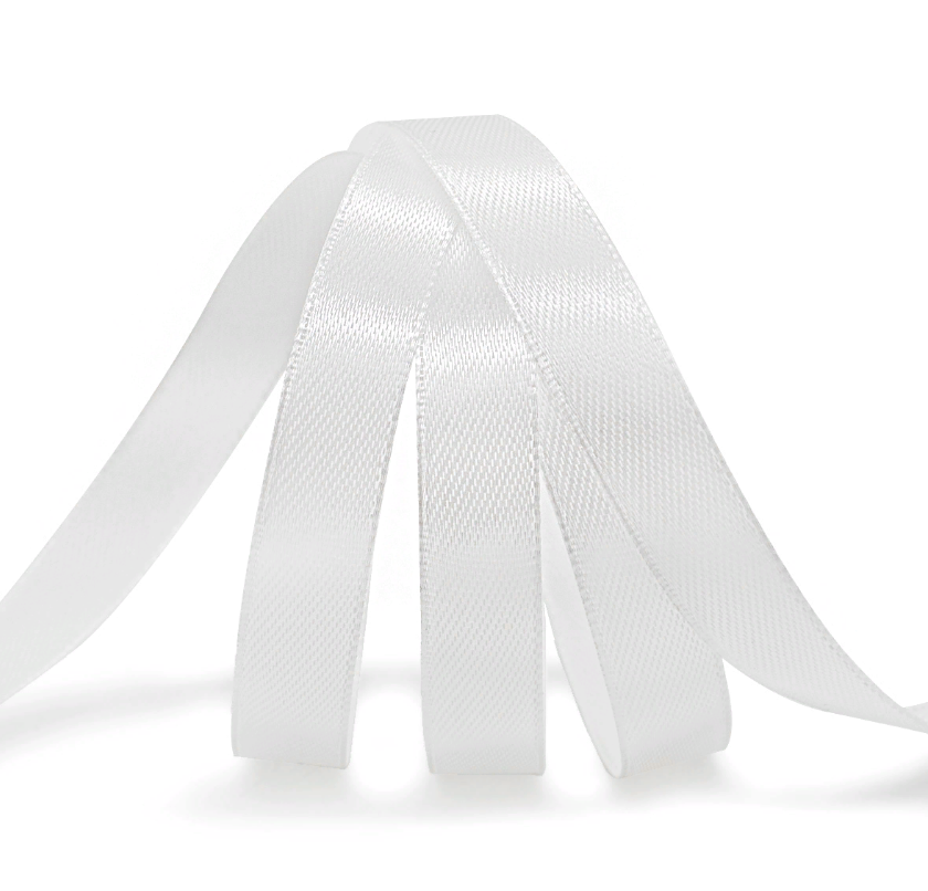 Лента атласная 1,2 см х 22,86 м цв.002 белый