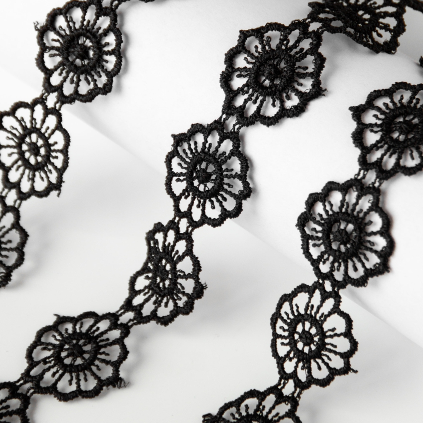 Кружево вязаное 3898 "Астра" 2см*9м (цвет: черный)