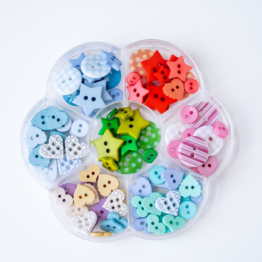 Набор для творчества NT-237 "Рукоделие" пуговицы разноцветные 