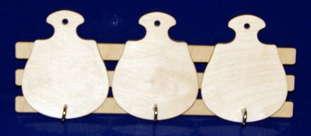 Вешалка 3 крючка с досочками №11