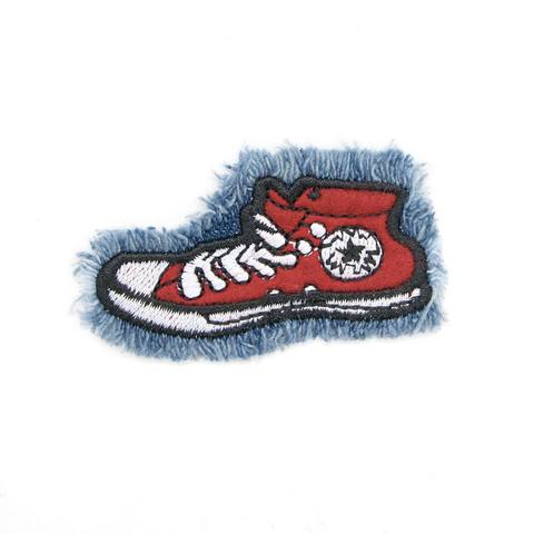 Термоаппликация Hobby&Pro 'Кеды красные', 5.8*2.5см