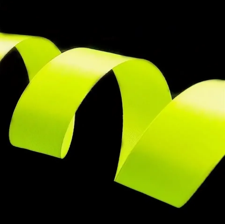 Лента атласная 32,9 м*50 мм, Цвет 8071/3037 лимонный неон