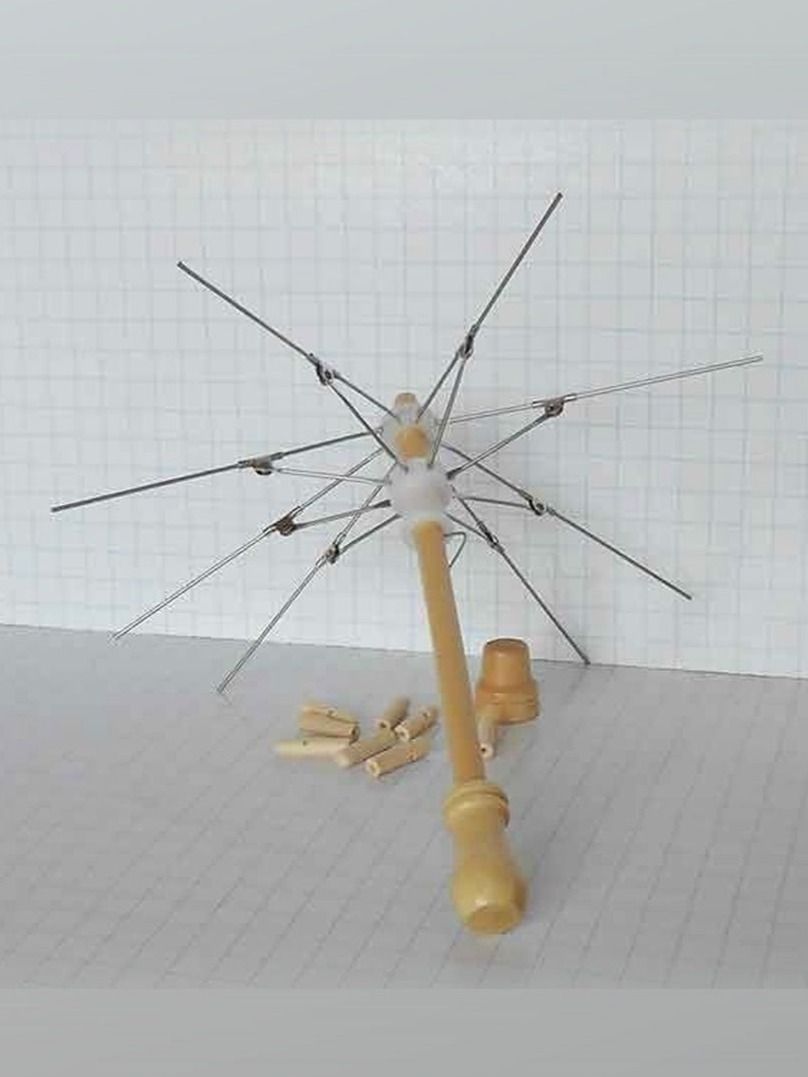 Зонтик дер. (каркас) D-22 см.