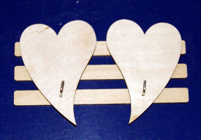 Вешалка 2 крючка Сердечки 16х10 см
