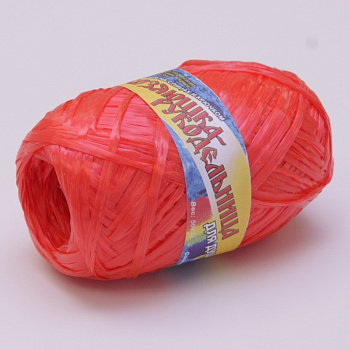 Хозяюшка-рукодельница (красный, для души и душа)