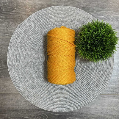 Шнур полиэфирный 5 мм с сердечником (желтый) 50м (16)