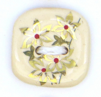 Пуговица маленькая керамическая (13-8(18х18))