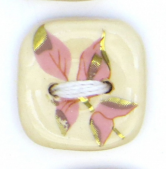 Пуговица маленькая керамическая (5-3,4(18х18))