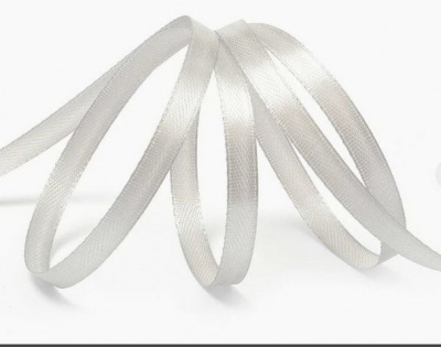 Лента атласная 23 м, ширина 6 мм (1/4 дюйма) цв.0180 св.серый(2шт.)
