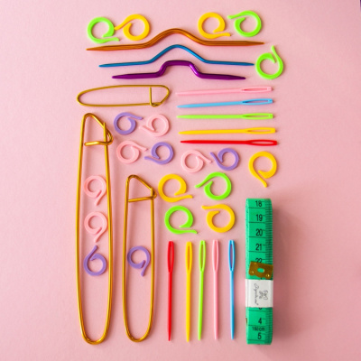 Набор для вязания NV-40: сант. лента, спицы изогн., маркеры, иглы пласт., булавки д/вяз. "Рукоделие"