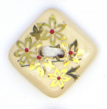 Пуговица маленькая керамическая (19-1,2; 16-1,2(15х15))