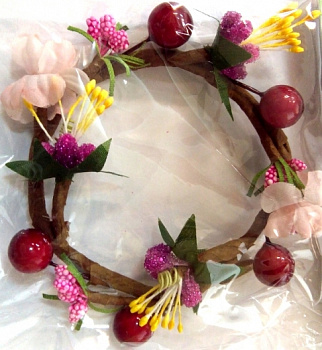 Венок для свечей АСТРА КРЕАТИВ MH1-154 'Цветы и жемчуг' D=7.5 x 2.5 см, уп.1 шт. (F118 фуксия)