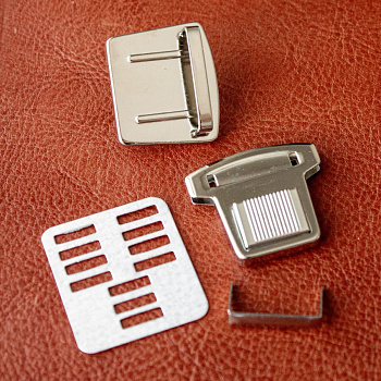 Замок портфельный 818-024 размер 35*30 мм никель 1 шт.