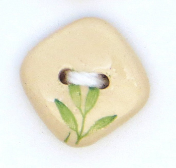 Пуговица маленькая керамическая (6-7,8(14х14))