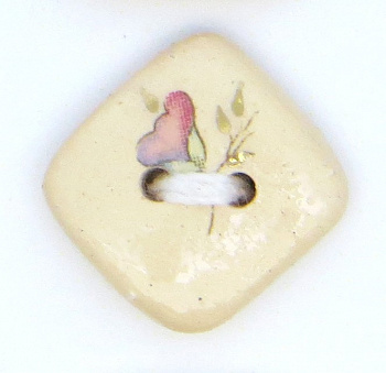 Пуговица маленькая керамическая (8-5,6; 13-5(14х14))