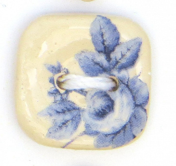 Пуговица маленькая керамическая (13-2(18х18))