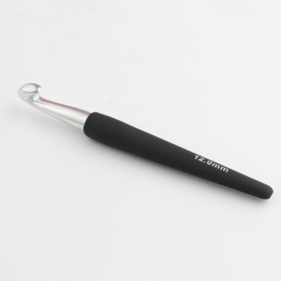 Крючок алюминиевый для вязания с эргономичной черной ручкой, серебристый цвет,12,00мм, KnitPro 30892