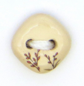 Пуговица маленькая керамическая (11-6(11х11))