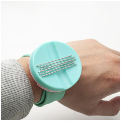 Игольница магнитная на браслете Crafty Tailor, IMNB