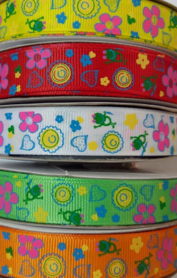 Лента репсовая 'Сердечки и цветы' 1,5 см*22,86 м 