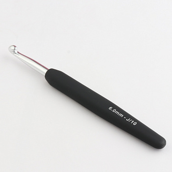 Крючок алюминиевый для вязания с эргономичной черной ручкой, серебристый цвет, 6,00мм, KnitPro,30819