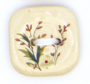 Пуговица маленькая керамическая (3-3,4; 15-9,10(18х18))