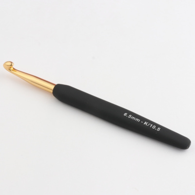 Крючок алюминиевый для вязания с эргономичной черной ручкой, золотистый цвет,6,50 мм, KniPro, 30881