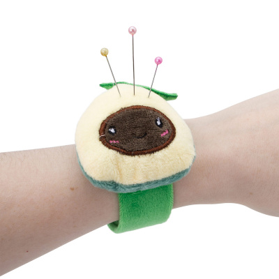 41 Браслет игольница авокадо, 24см